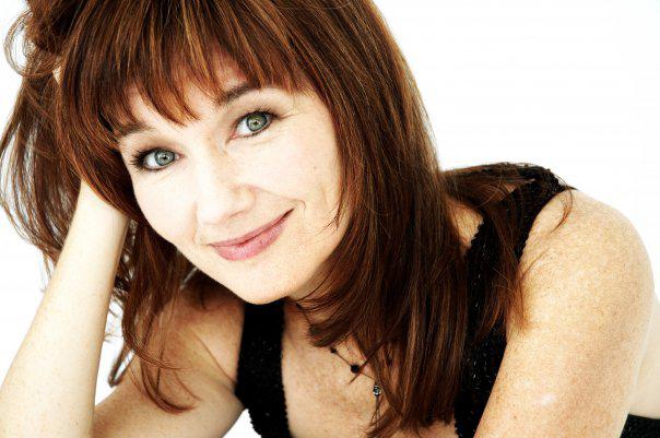 Lari White