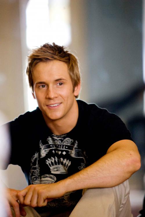 Who is Robert Hoffman dating? Robert Hoffman girlfriend, wife ...