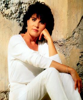 Holly Dunn