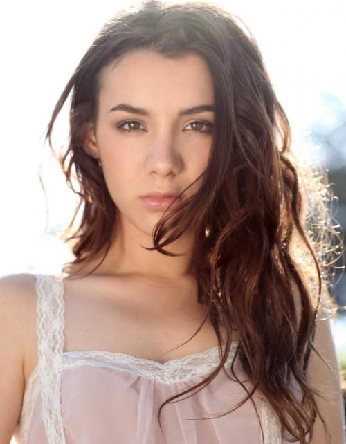 Hannah Marks