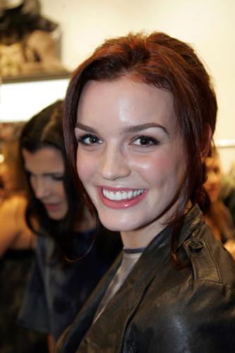 Jennifer Damiano