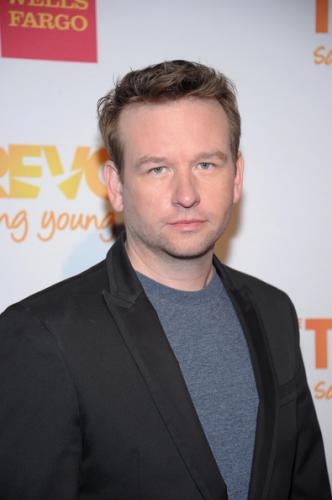Dallas Roberts