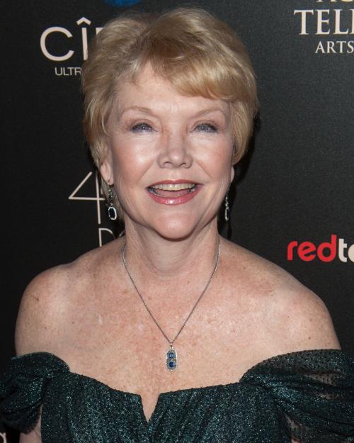 Erika Slezak