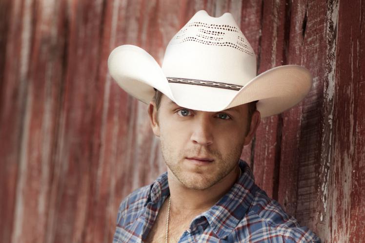 Justin Moore