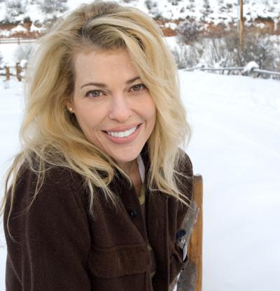 Susie Scott Profile, Photos, News, Bio | CelebNest