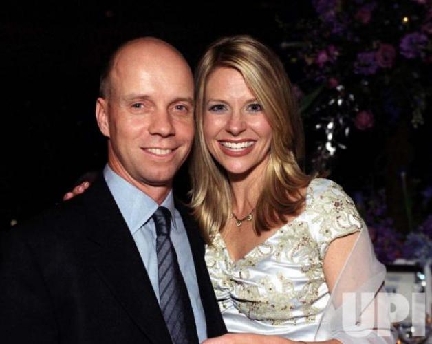 Tracie Hamilton (wife)