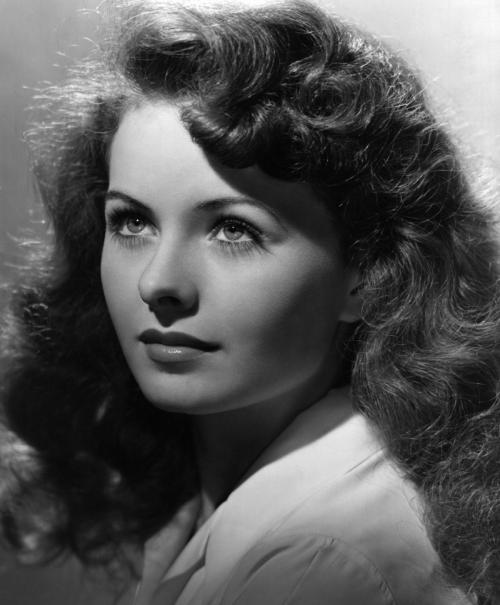 Jeanne CrainProfile, Photos, News and Bio