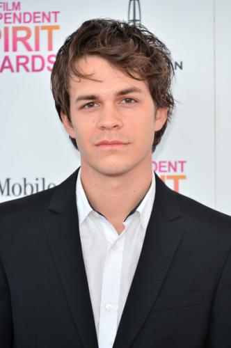 Johnny Simmons