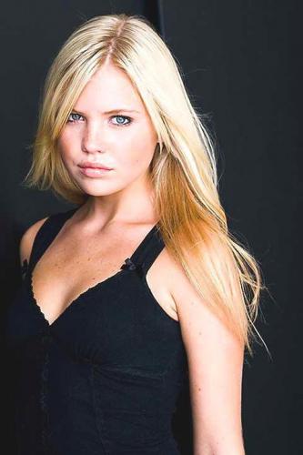 Kayslee CollinsProfile, Photos, News and Bio