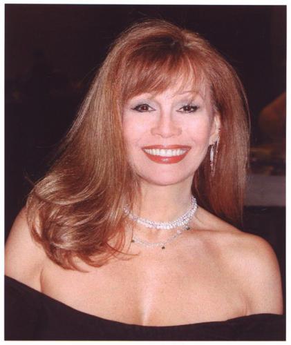 BarBara LunaProfile, Photos, News and Bio