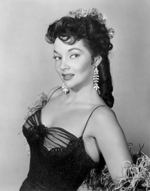 Mari Blanchard