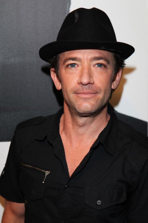 David Faustino