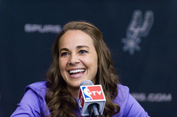 Becky HammonProfile, Photos, News and Bio