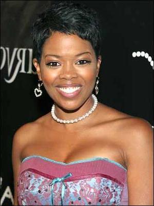 Shamari FearsProfile, Photos, News and Bio