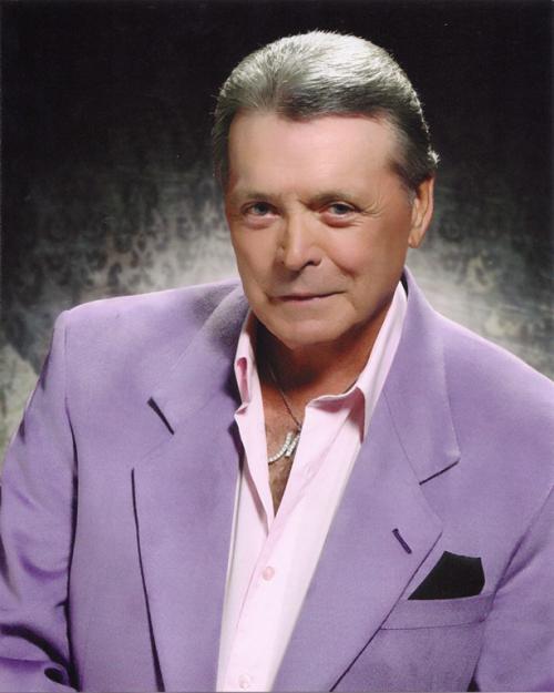 Mickey GilleyProfile, Photos, News and Bio