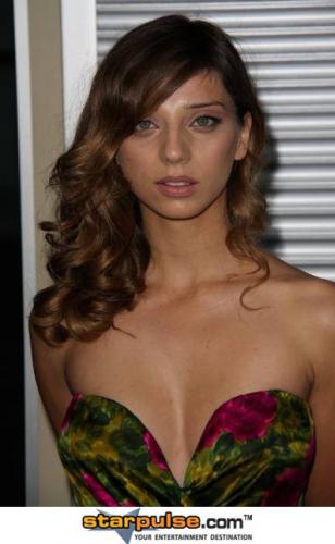 Angela Sarafyan