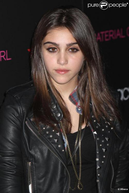 Lourdes Leon