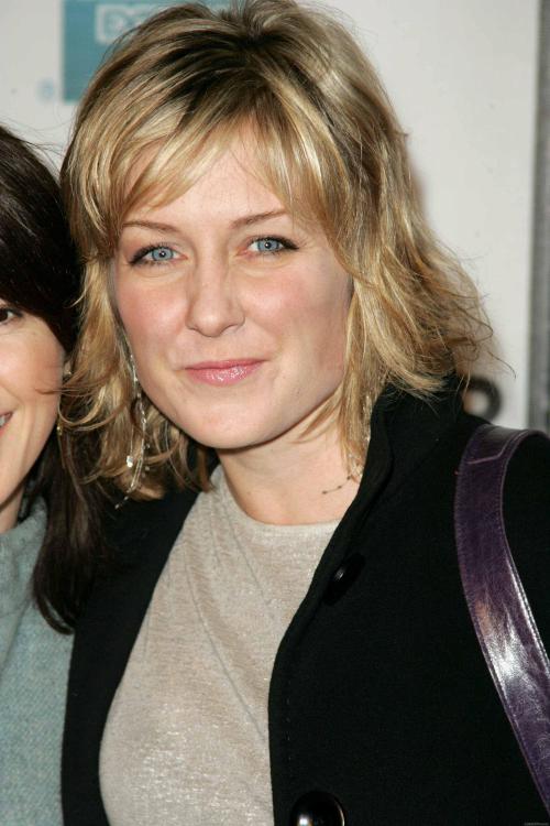 Amy Carlson