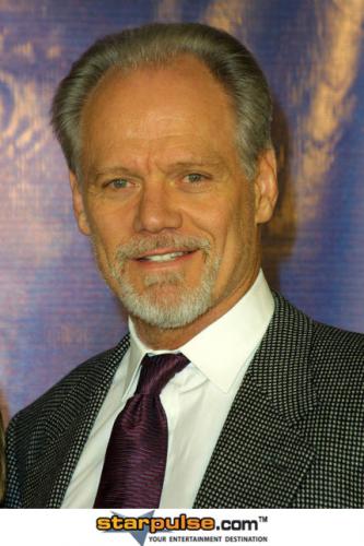 Fred Dryer