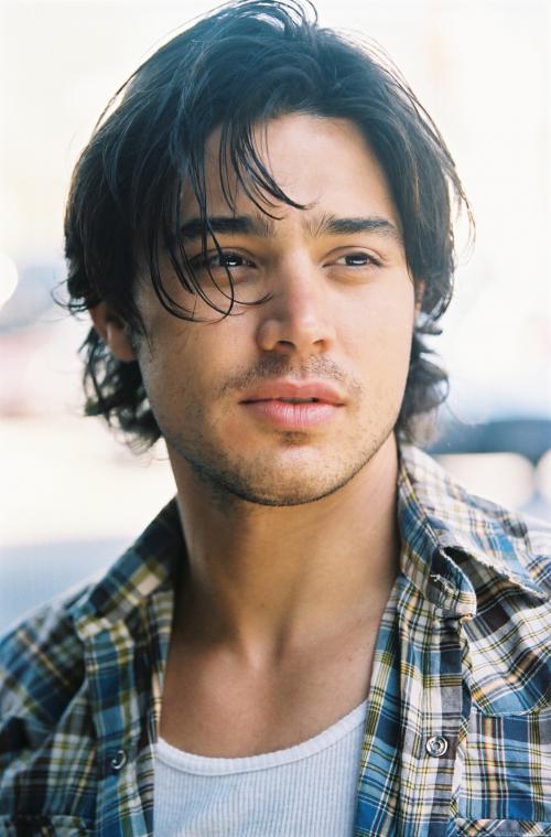 Yani GellmanProfile, Photos, News and Bio