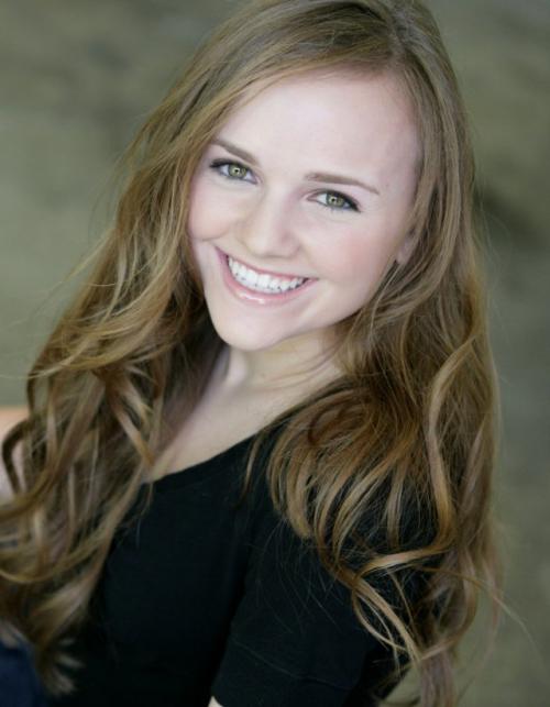 Tara Lynne BarrProfile, Photos, News and Bio