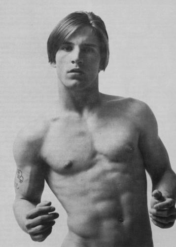 Joe DallesandroProfile, Photos, News and Bio