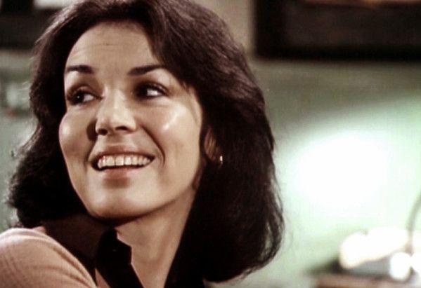 Zohra LampertProfile, Photos, News and Bio