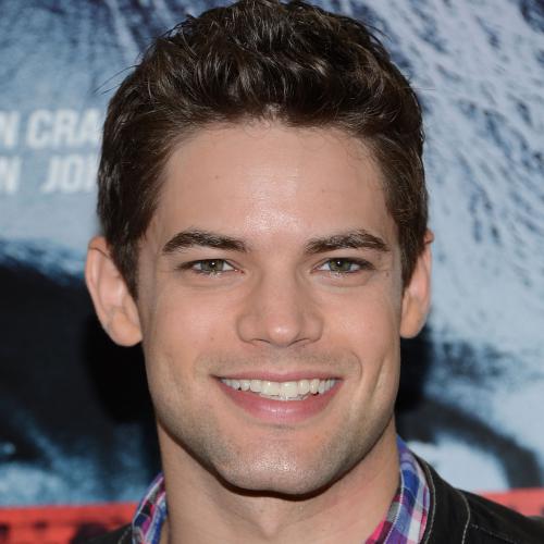Jeremy Jordan Profile, Photos, News, Bio CelebNest