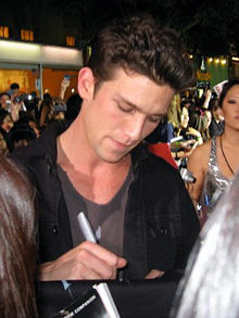 Daren KagasoffProfile, Photos, News and Bio