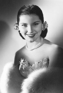 Debra PagetProfile, Photos, News and Bio