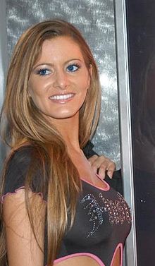Holly WeberProfile, Photos, News and Bio
