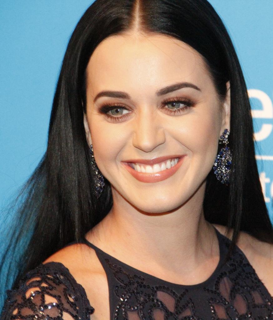 Katy PerryProfile, Photos, News and Bio