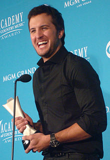 Luke BryanProfile, Photos, News and Bio