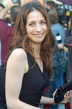 Marin HinkleProfile, Photos, News and Bio