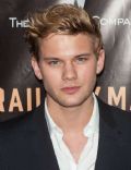 Jeremy Irvine
