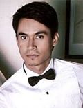 Arnold Reyes