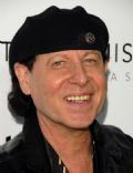 Klaus Meine