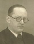Miklós László
