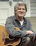 Tim Finn