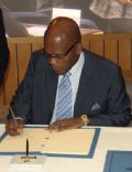 Zola Skweyiya