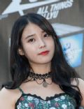 IU (singer)