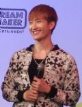 Zhou Mi (entertainer)