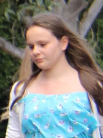 Holly Ramsay Profile, Photos, News, Bio | CelebNest