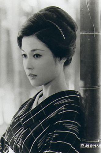 Mariko Okada
