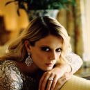 Emilia Fox