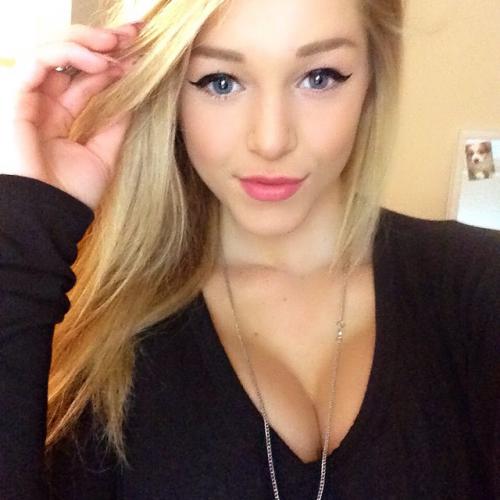 Courtney Tailor