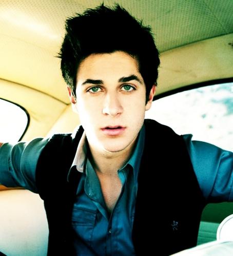 Justin J Russo