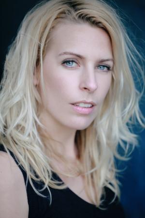 Sara Pascoe