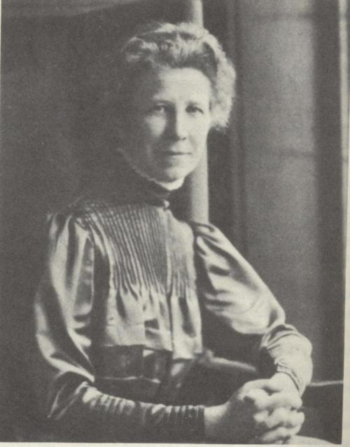 Alice Moore Hubbard
