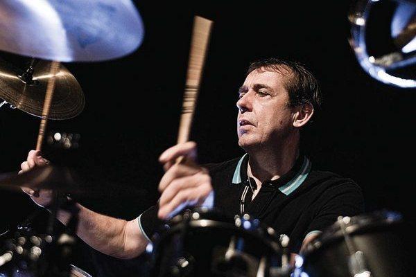 Mark Brzezicki